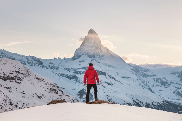 Mann vor Matterhorn